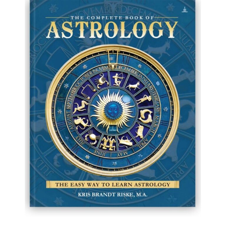 The Complete Book Of Astrology - Yogi Impressions